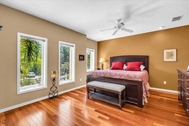 1685 LAUREL STREET 4, Sarasota, FL 34236