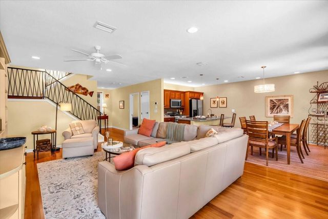 1685 LAUREL STREET 4, Sarasota, FL 34236