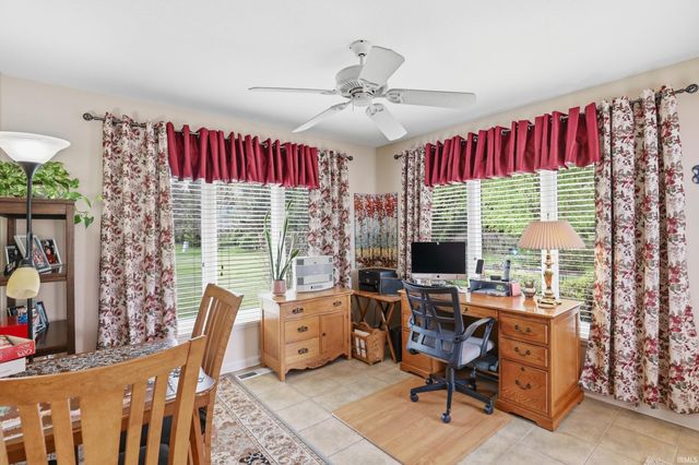 9515 Colsons Hill, Fort Wayne, IN 46825