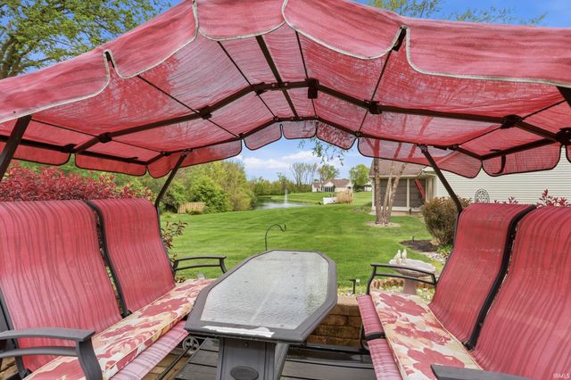 9515 Colsons Hill, Fort Wayne, IN 46825