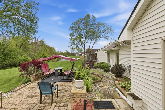 9515 Colsons Hill, Fort Wayne, IN 46825