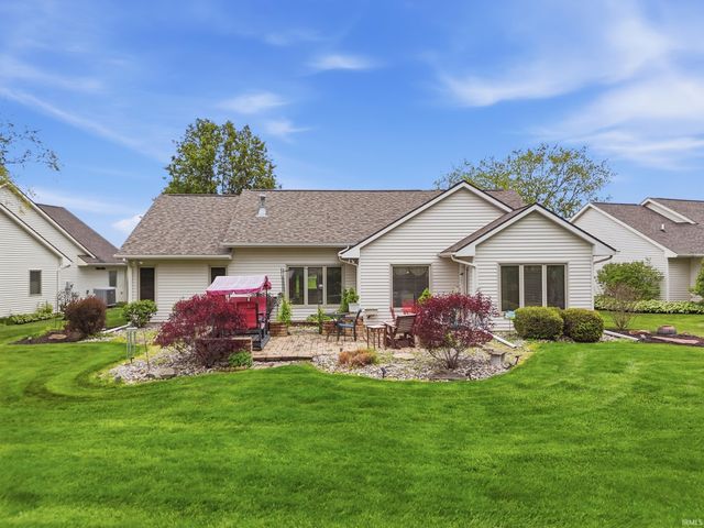 9515 Colsons Hill, Fort Wayne, IN 46825