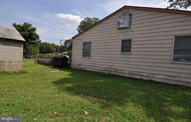 2091 OLD YORK RD, Florence, NJ 08518