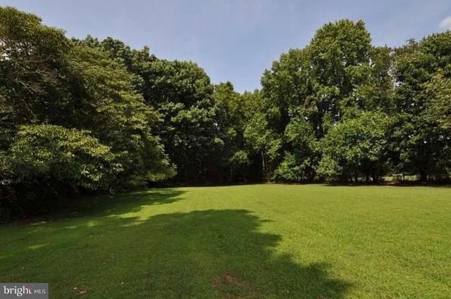 2091 OLD YORK RD, Florence, NJ 08518