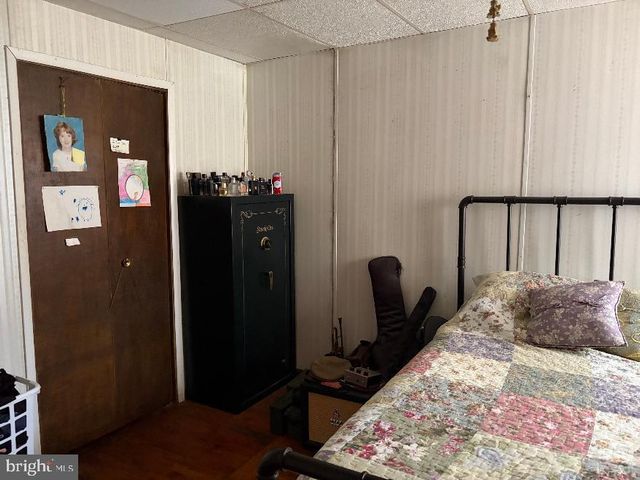 2091 OLD YORK RD, Florence, NJ 08518