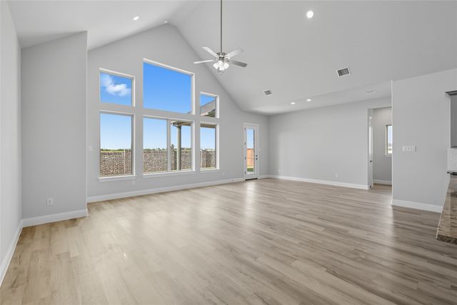 544 Pebble Drive, Waxahachie, TX 75167