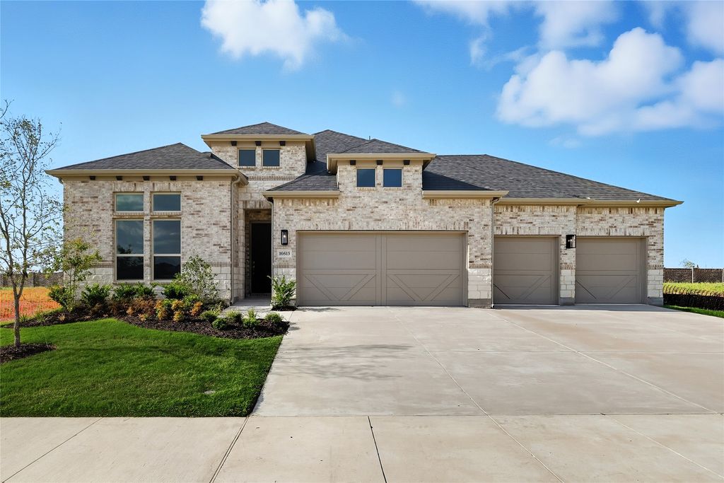 544 Pebble Drive, Waxahachie, TX 75167