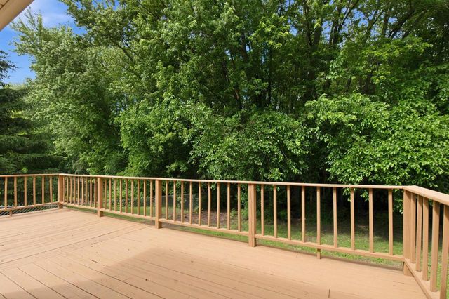 3130 Rockport Park DRIVE, Janesville, WI 53548