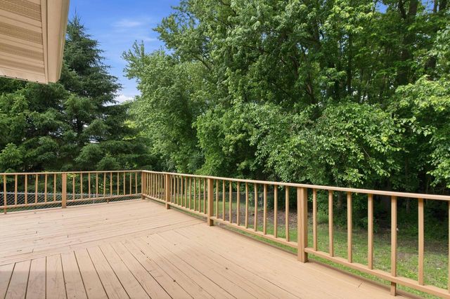 3130 Rockport Park DRIVE, Janesville, WI 53548
