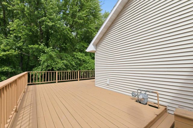 3130 Rockport Park DRIVE, Janesville, WI 53548