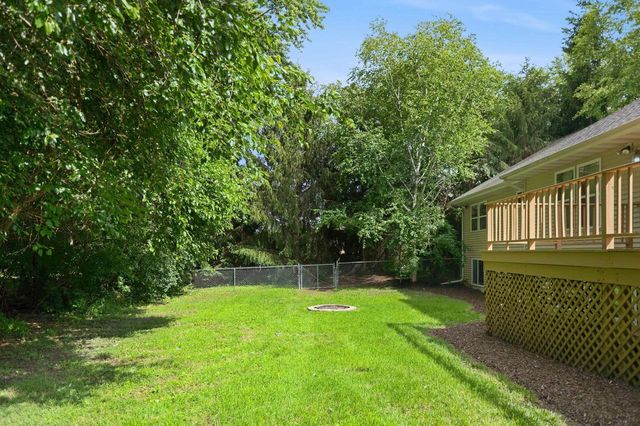 3130 Rockport Park DRIVE, Janesville, WI 53548