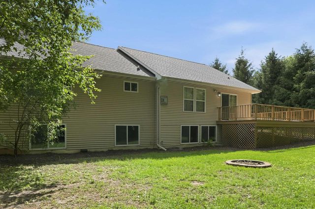 3130 Rockport Park DRIVE, Janesville, WI 53548