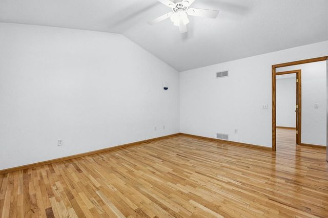 3130 Rockport Park DRIVE, Janesville, WI 53548