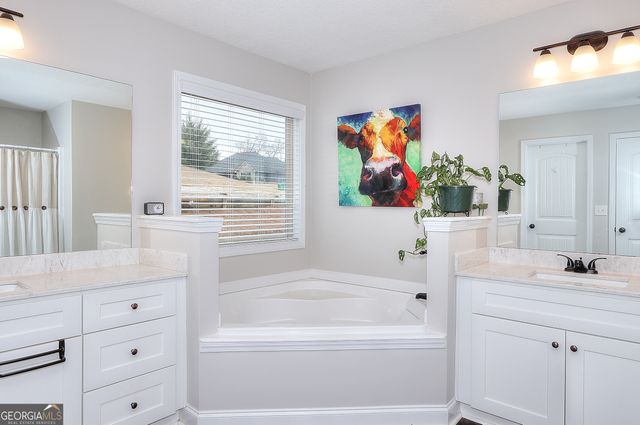 862 Jakob Lane, Jefferson, GA 30549