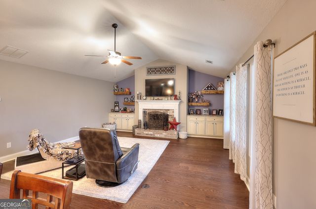 862 Jakob Lane, Jefferson, GA 30549