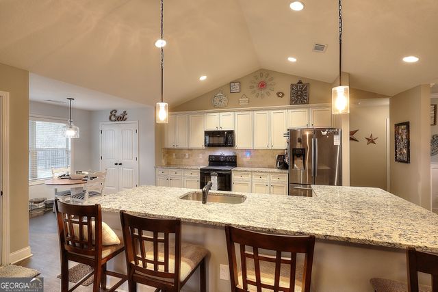 862 Jakob Lane, Jefferson, GA 30549