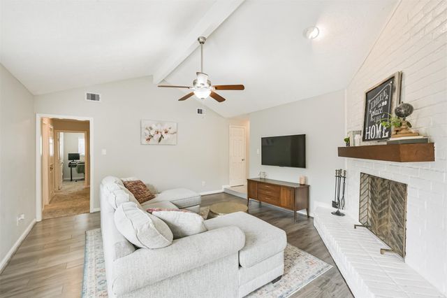 5219 Forest Timbers Drive, Humble, TX 77346