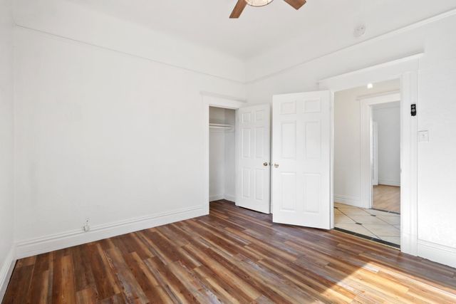 2204 10th St, Sacramento, CA 95818