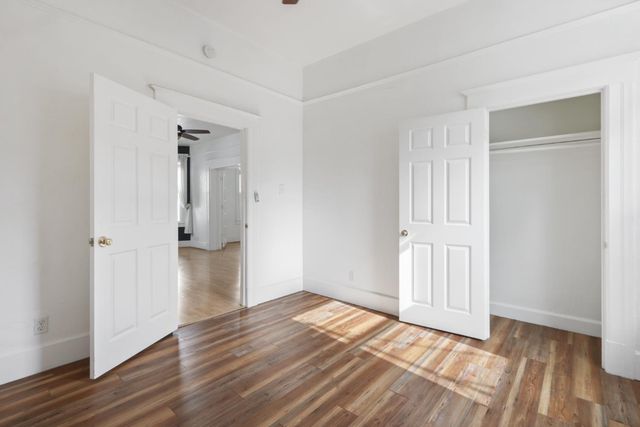 2204 10th St, Sacramento, CA 95818