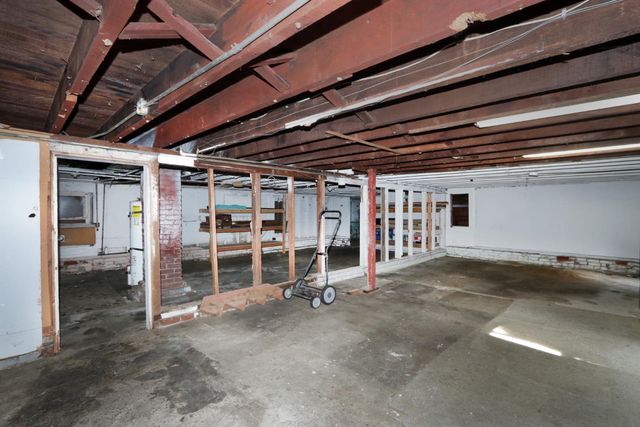 2204 10th St, Sacramento, CA 95818