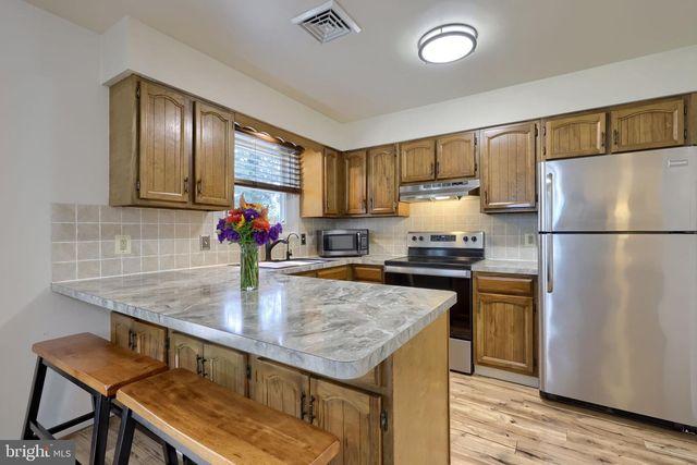 203 IRENE AVE, Ephrata, PA 17522