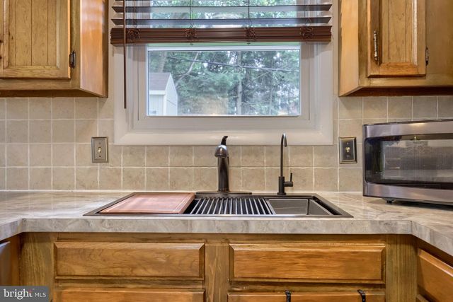 203 IRENE AVE, Ephrata, PA 17522