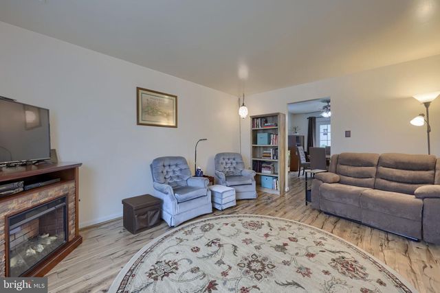 203 IRENE AVE, Ephrata, PA 17522