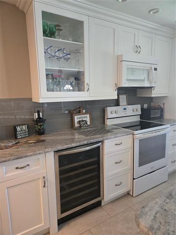 150 South Blvd B, Boynton Beach, FL 33435