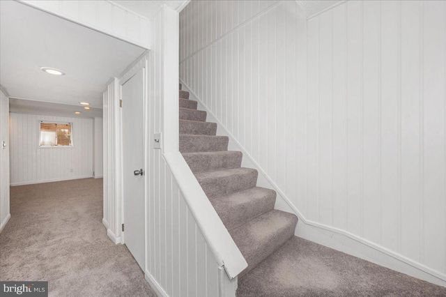 36 CASTLE CT, Gaithersburg, MD 20878