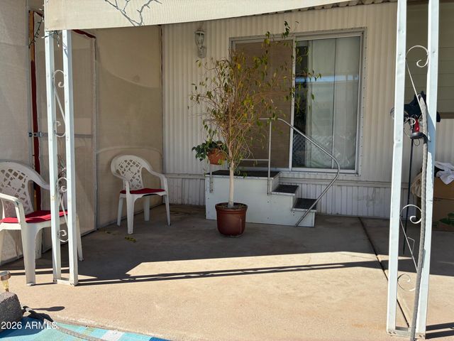 9421 E APACHE Trail B28, Mesa, AZ 85207