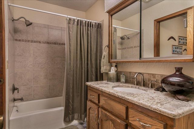 109 CAPROCK Lane, Amarillo, TX 79118