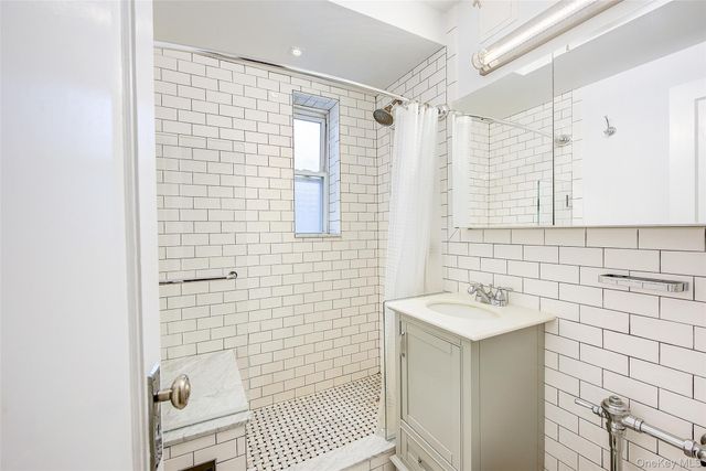 110-55 72 Road 601, Forest Hills, NY 11375