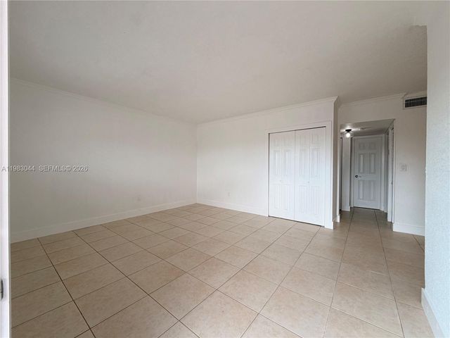 1265 W 24th St 223, Hialeah, FL 33010