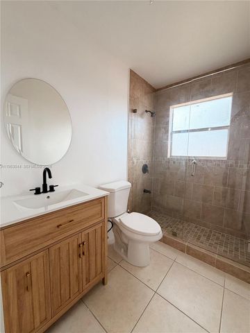 1265 W 24th St 223, Hialeah, FL 33010