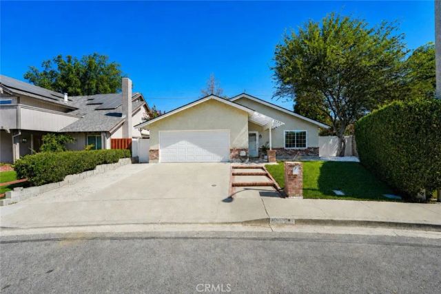 2395 Century, Simi Valley, CA 93063