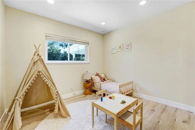 2395 Century, Simi Valley, CA 93063