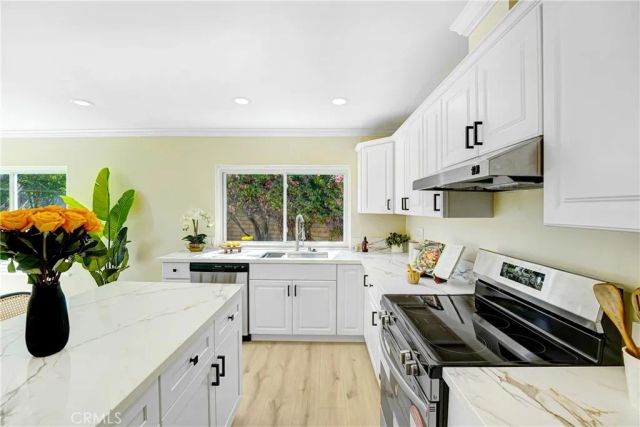 2395 Century, Simi Valley, CA 93063