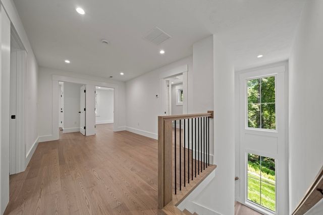 17 Upland, Natick, MA 01760
