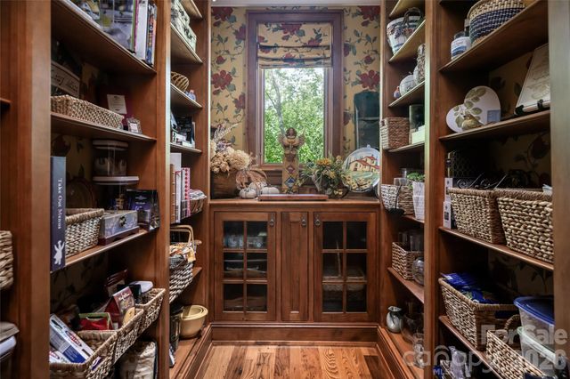 83 Summit Tower Circle, Asheville, NC 28804