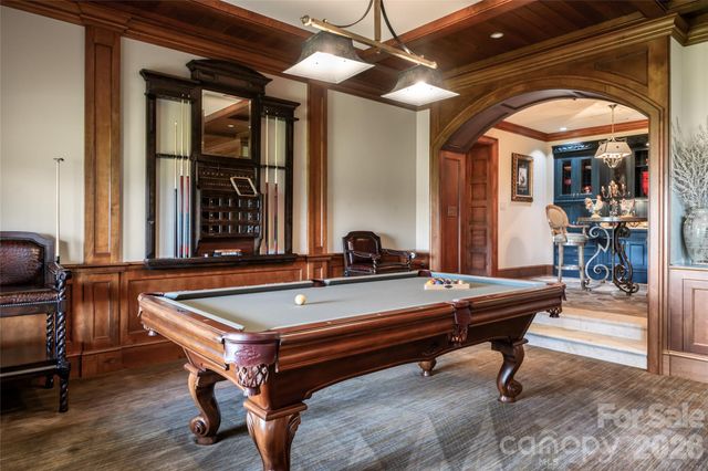83 Summit Tower Circle, Asheville, NC 28804
