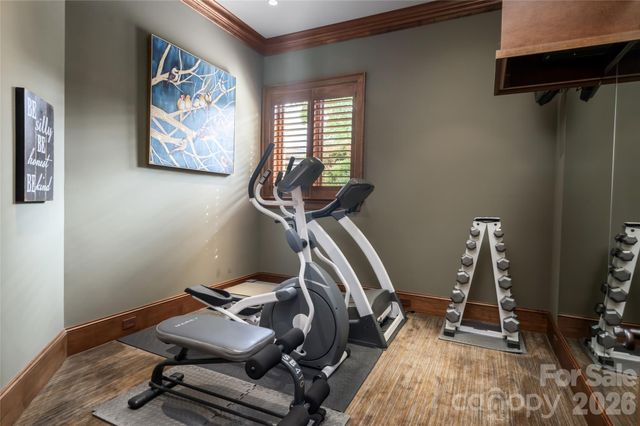 83 Summit Tower Circle, Asheville, NC 28804