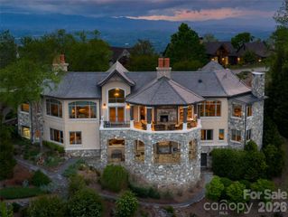 83 Summit Tower Circle, Asheville, NC 28804