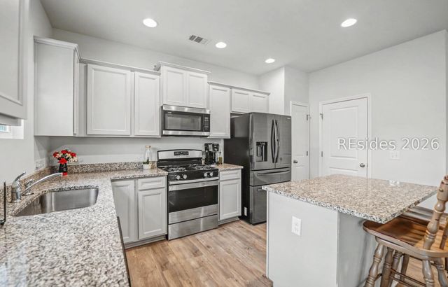 1 Wando Pl, Beaufort, SC 29906