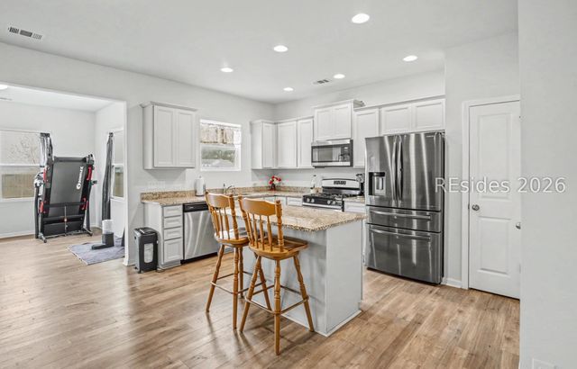 1 Wando Pl, Beaufort, SC 29906