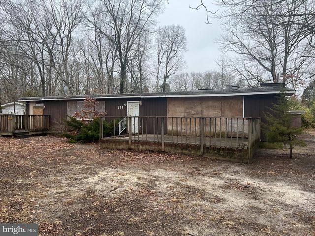 711 WOODLAND DR, Millville, NJ 08332