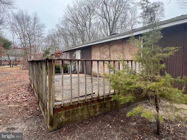 711 WOODLAND DR, Millville, NJ 08332