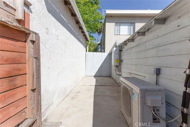 4116 Briggs Avenue, Montrose, CA 91020