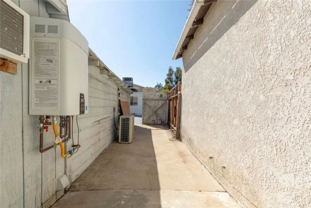 4116 Briggs Avenue, Montrose, CA 91020