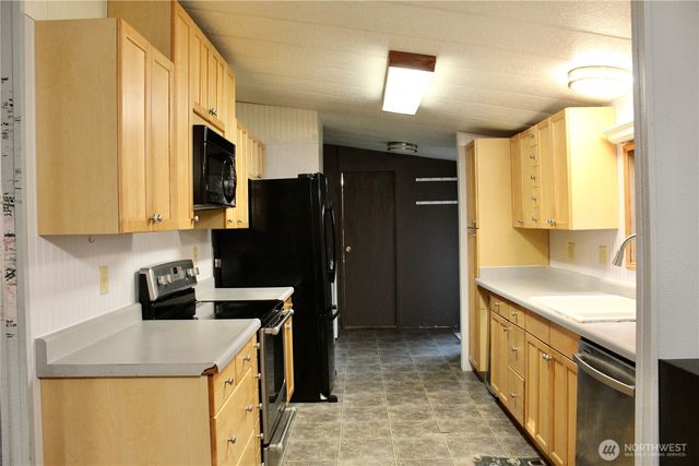 20609 Nelson Lane, Burlington, WA 98233