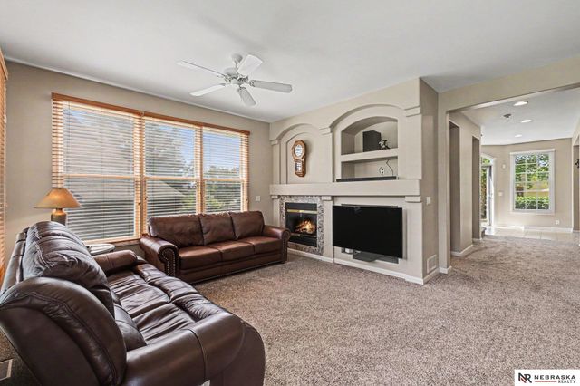 6007 N 147th Avenue, Omaha, NE 68116